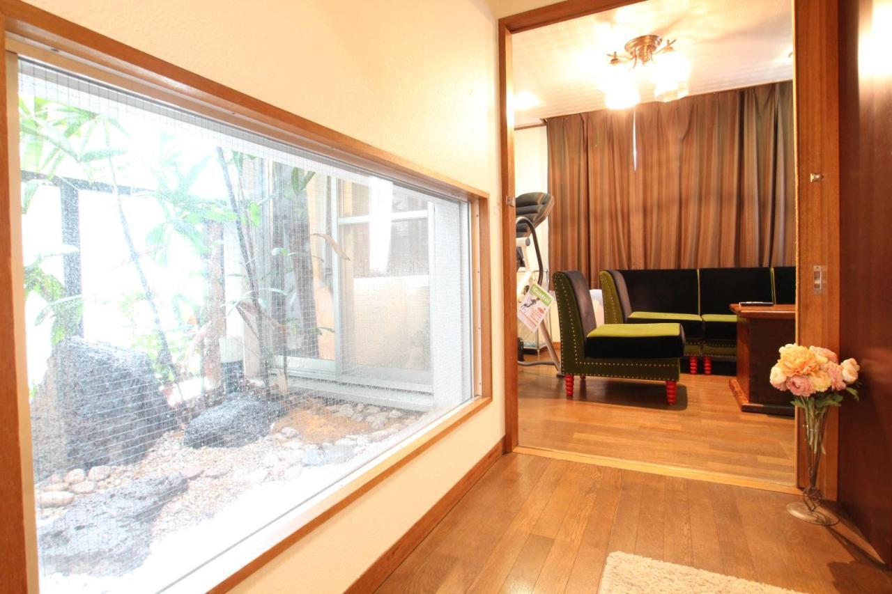 Casa Ambrosia Hotel Osaka Exterior photo